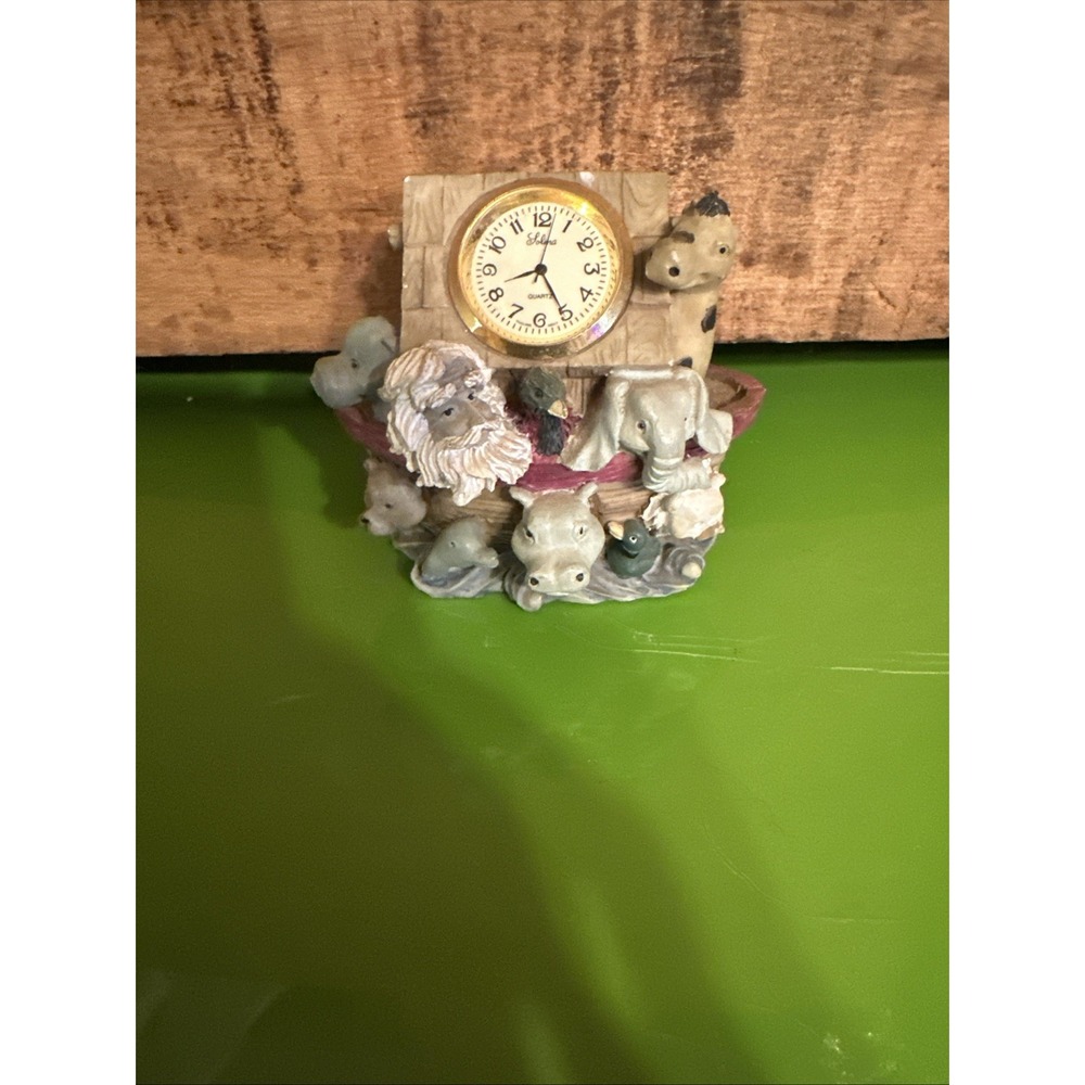 Country‎ Timepiece Noah's Arc Clock